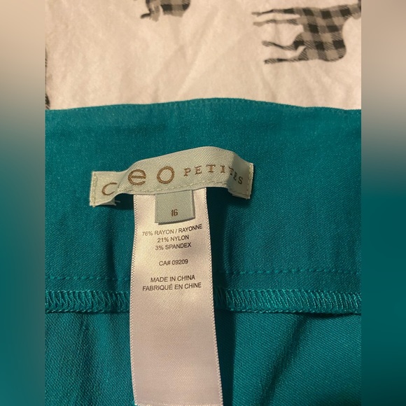 Bundle 2 Cleo Petites size 16 pants - Picture 5 of 7